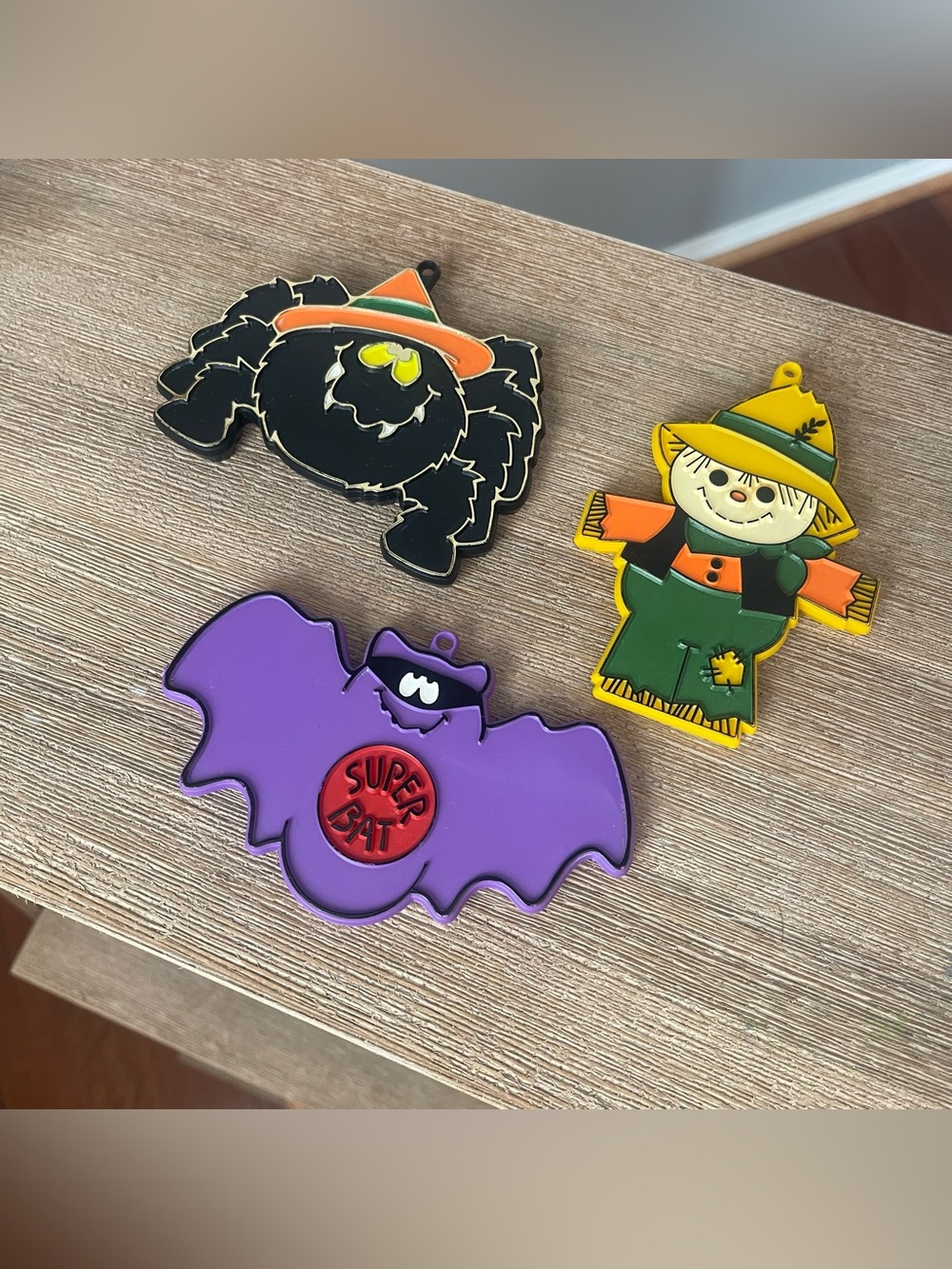 VTG Halloween Cookie Cutter Lot-3 Hallmark Silly Spider, Scarecrow &S. Bat Decor